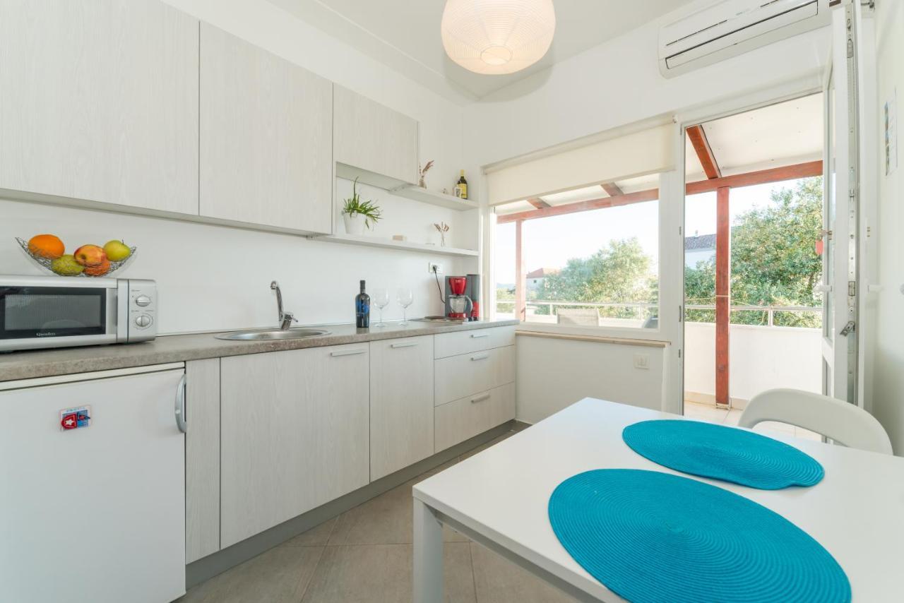 Apartments Keran Sukošan 外观 照片
