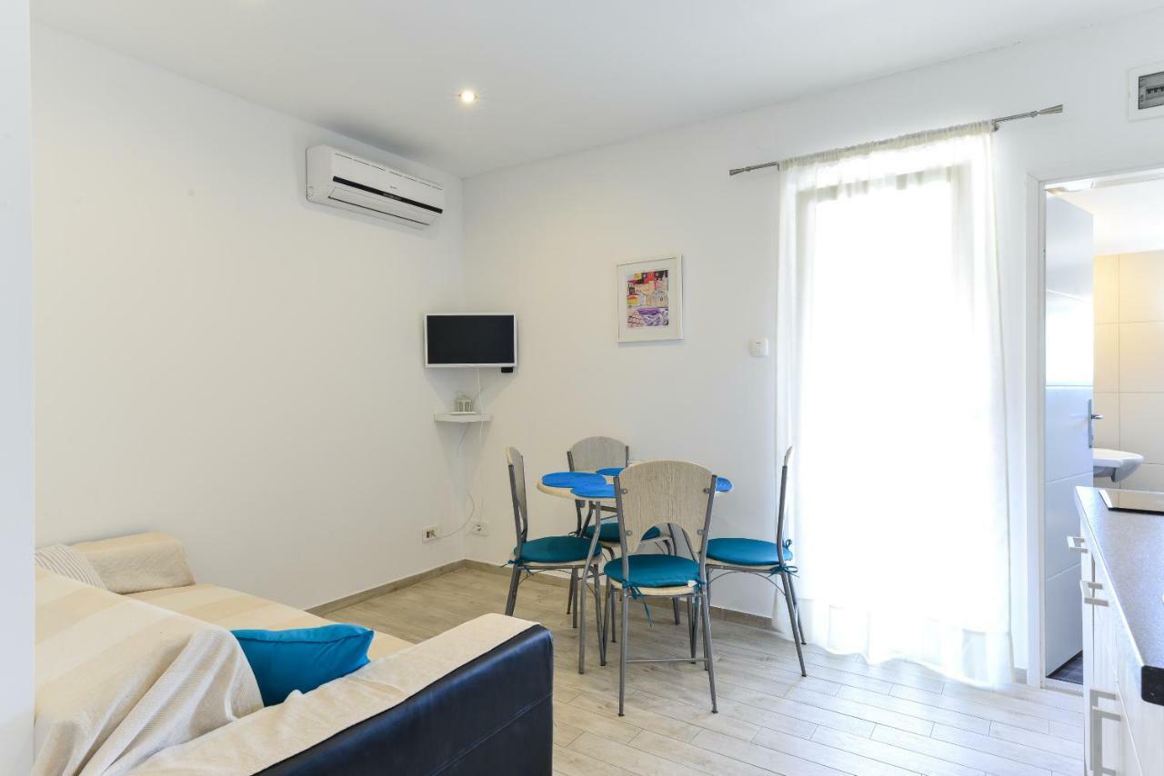 Apartments Keran Sukošan 外观 照片
