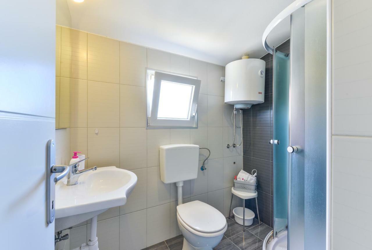 Apartments Keran Sukošan 外观 照片